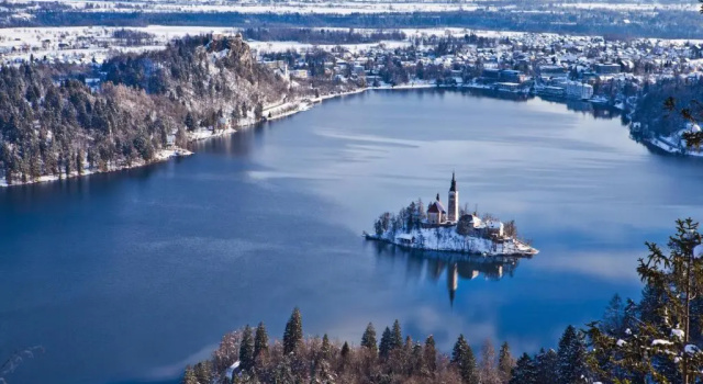 Двухместный номер Standard с видом на озеро Grand Hotel Toplice - Small Luxury Hotels of the World