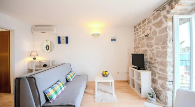 Апартаменты Deluxe c 1 комнатой с балконом и с видом на море Seaside Apartments Bol