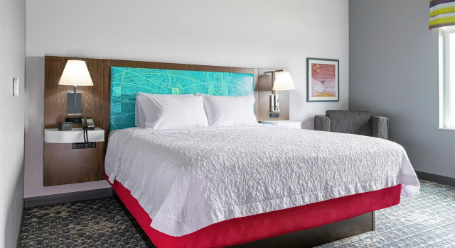 Hampton Inn by Hilton Bedford, Book Hotel Bedford Indiana