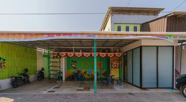 RedDoorz Syariah near Pangkal Balam Port Bangka, Rezervovat Hotel Pangkalpinang Bangka Island