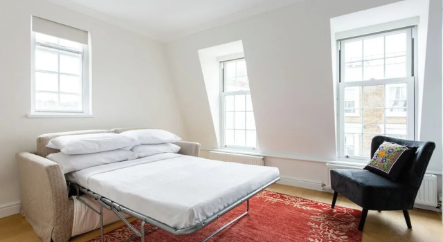 Апартаменты Edge Street IV by Onefinestay