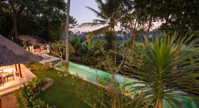 Вилла с 5 комнатами Villa Pantulan Bali
