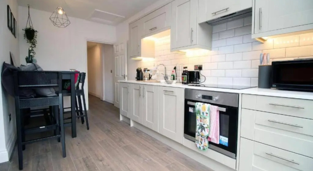 Апартаменты 16 North Road Flat 3 by Mia Living Free Parking On Site
