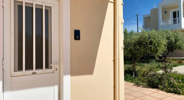 Family Friendly Apartment, in nature, with yard "5", Boek Vakantiehuis Tigaki Griekenland