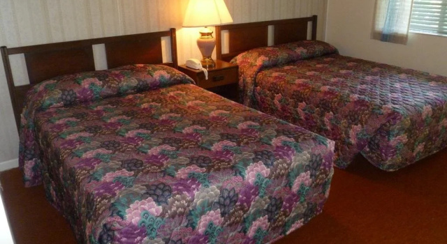 Heidelberg Motel by Capital O Bridgeport Frankenmuth I 75, Varaa Motelli Bridgeport hotellit, joissa on pysäköinti, Pysäköinti