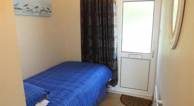Strandways Court 15, Забронировать Отель Отели Пембрукшир с парковкой, Парковка