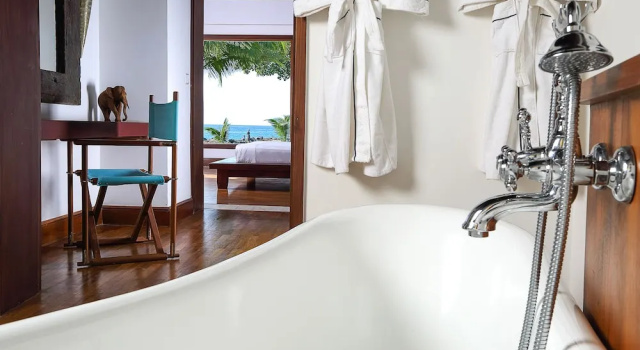 Вилла с красивым видом из окна NgapaliI Bay Villas & Spa