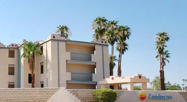 Люкс Standard The Dunes Hotel (Palm Springs)