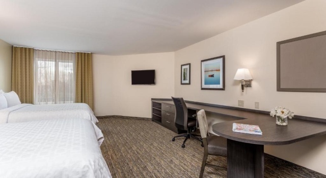 Четырёхместный номер Standard Candlewood Suites Bensalem - Philadelphia Area by IHG