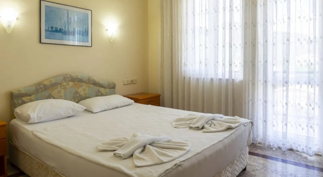 Двухместный номер Standard с балконом Tal Beach Hotel