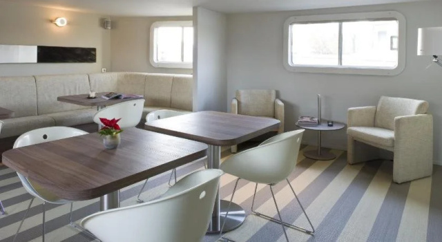 B&B Chambres bHôtes, Забронировать Отель Хасселт Фламандский Лимбург