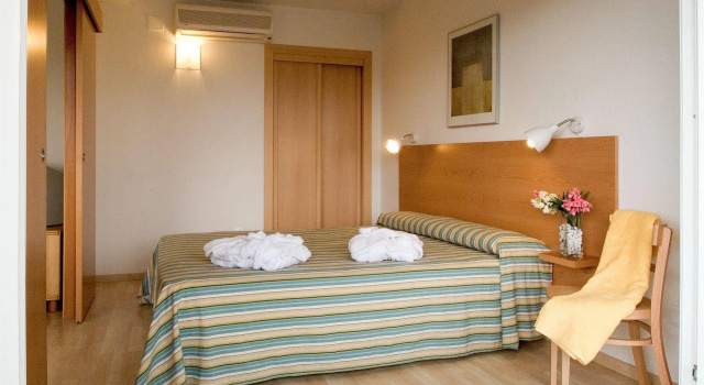 Ancora Salou Apartamentos