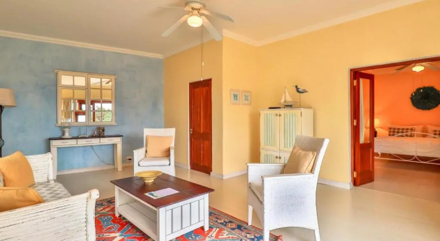 Люкс Luxury Apricot Gardens Guesthouse