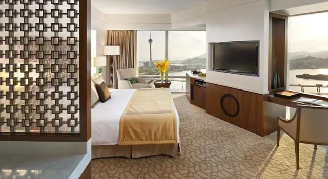 Standardowy dwuosobowy pokój Mandarin Oriental, Macau
