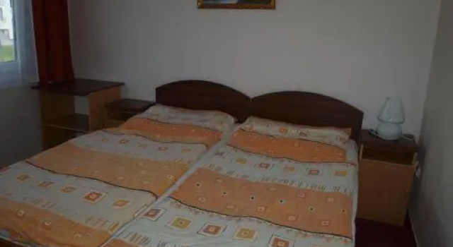 Hotel Garnet, Reservar Hotel Hotéis em Předotice com Estacionamento, Estacionamento