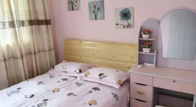 Dadian Homestay (Nanning Luban Road Subway Station Branch)