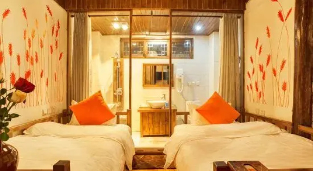 Люкс с 2 комнатами Just to wait for your chain inn (Lijiang Ancient City Wuyi Street Store)