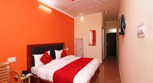 Hotel Himalaya View by OYO Rooms