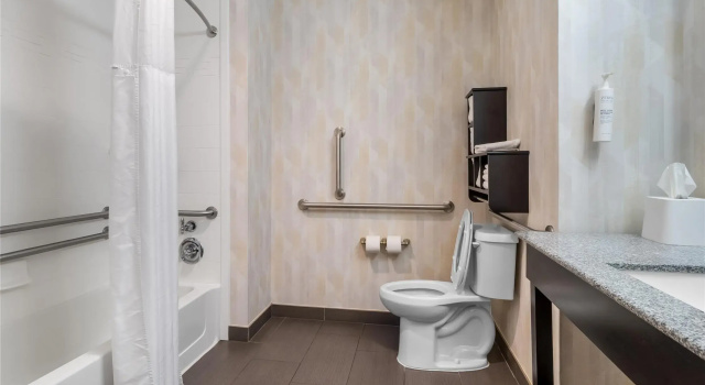 Номер Standard Hampton Inn Marion