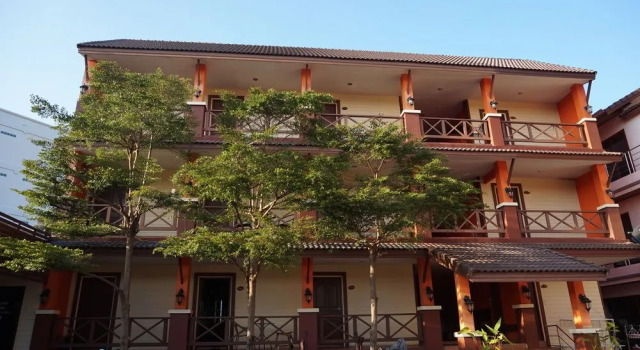 Jintakarm Home Place, Забронировать Отель Нонг Кхон Кванг Удонтхани