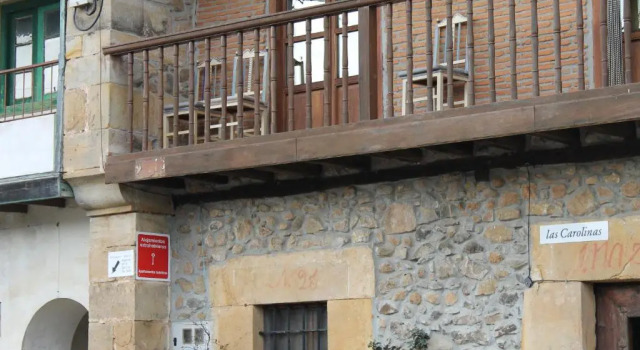Casas las Carolinas, Забронировать Отель Анас Кантабрия