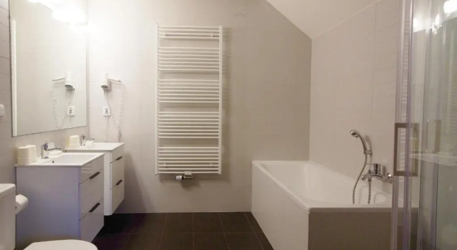 Двухместный номер Standard Adeba Hotel