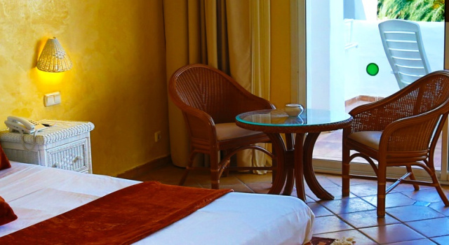 Двухместный номер Standard с балконом и с видом на бассейн Odyssee Resort and Thalasso