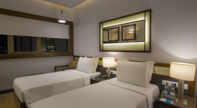 Zone By The Park Kolkata, Newtown, Забронировать Отель Бизнес-отели East Zone, 4* 5*