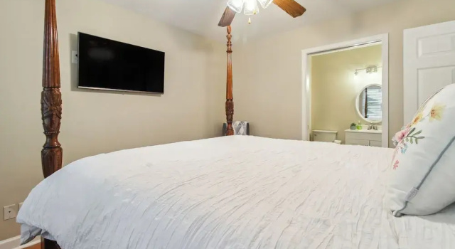 Savannah Home w/ Patio & Grill ~ 2 Mi to Downtown, Забронировать Дом для отпуска Саванна Джорджия