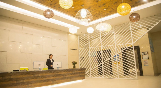 Yilu Gangwan Hotel