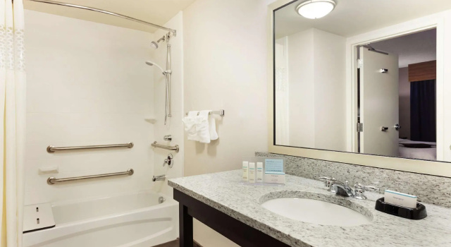 Двухместная студия Hampton Inn and Suites Camp Springs