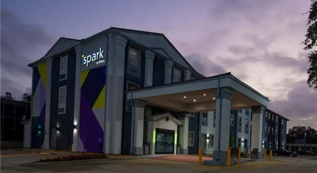 Spark By Hilton Lafayette South, Забронировать Отель Лафайетт Acadiana