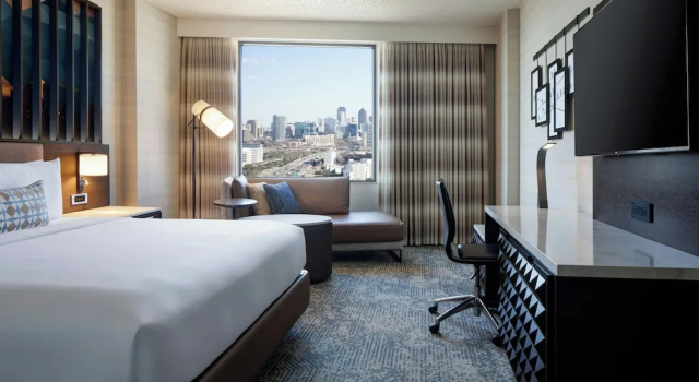 Двухместный номер Standard Renaissance Dallas Hotel