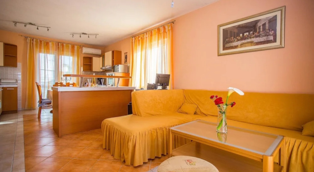 Apartment Zoki i Goga / Two Bedroom, Забронировать Апартаменты/квартира Отели Ciovo Island с парковкой, Парковка