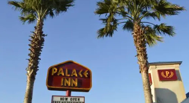 Palace Inn, Забронировать Отель Дир-Парк Texas Gulf Coast