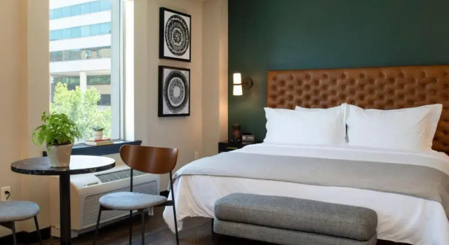 Номер Standard The Lloyd Stamford, Tapestry Collection by Hilton