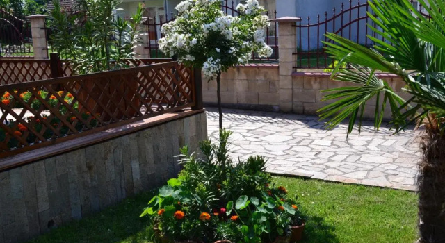 Saint George Family Hotel, Забронировать Отель Лозенец Район Приморско