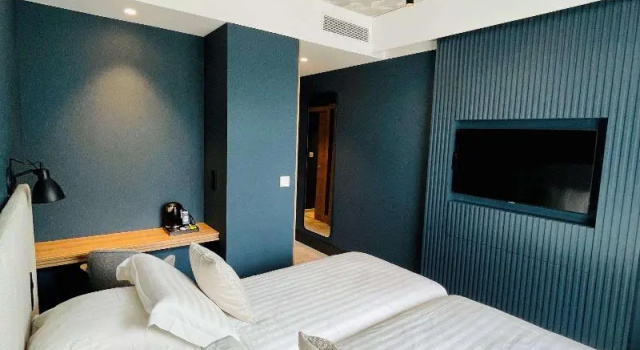 Двухместный номер Standard KYRIAD LYON OUEST Limonest