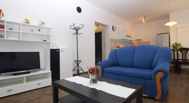 Apartments Suzana 1403