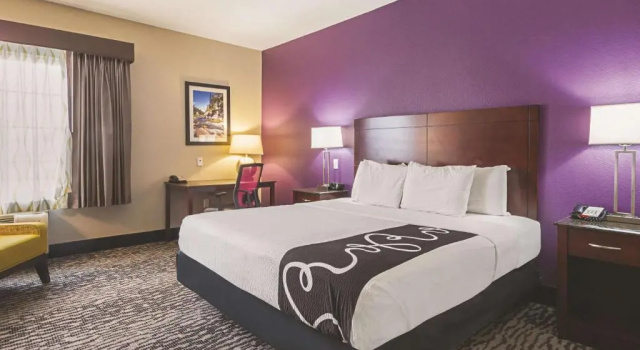 Номер Standard La Quinta by Wyndham Fresno Northwest