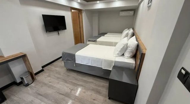 Семейный номер Standard с видом на сад Zeus Otel