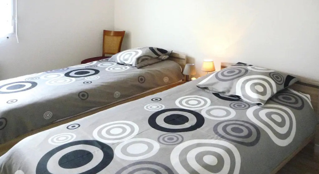 Nice apartment on the Emerald Coast, Ploubalay Beaussais-sur-Mer, Rezervasyon Daire Beaussais-sur-Mer Breton