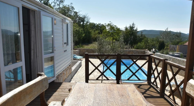 Welcoming Holiday Home in Ugljane With Swimming Pool