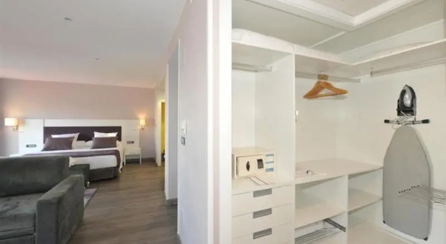 Двухместный клубный номер Standard с балконом Hotel Salobreña Suites