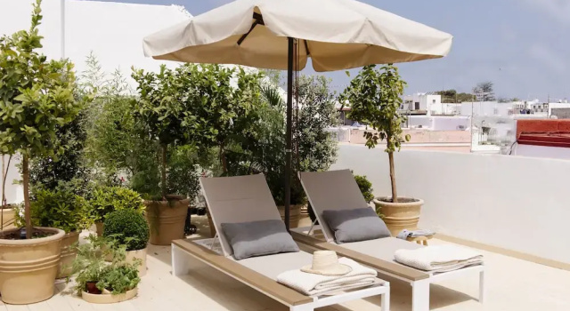 Номер Standard Пентхаус с балконом Plaza Mina Suites