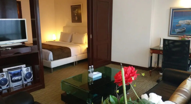 Люкс Premier Times Private Serviced Suites