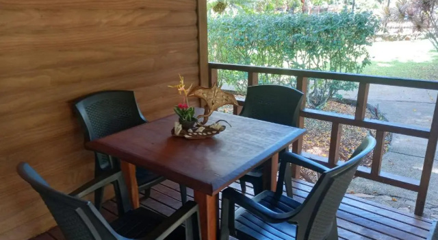Семейное бунгало Eco Lodge Village Temanoha