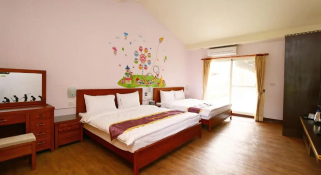 Четырёхместный номер Standard с видом на горы Ruisui Palm Lakes B&B