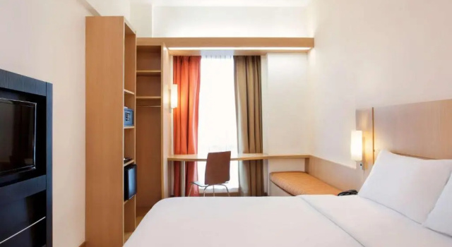 Standaard Tweepersoonskamer Ibis Bandung Trans Studio