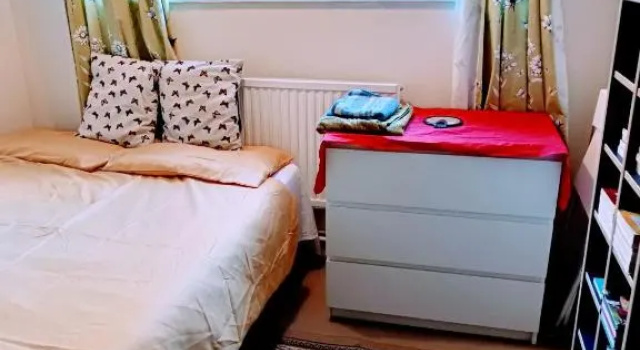 London Double Room with free parking and wifi, Забронировать Отель Отели Большого Лондона с парковкой, Парковка